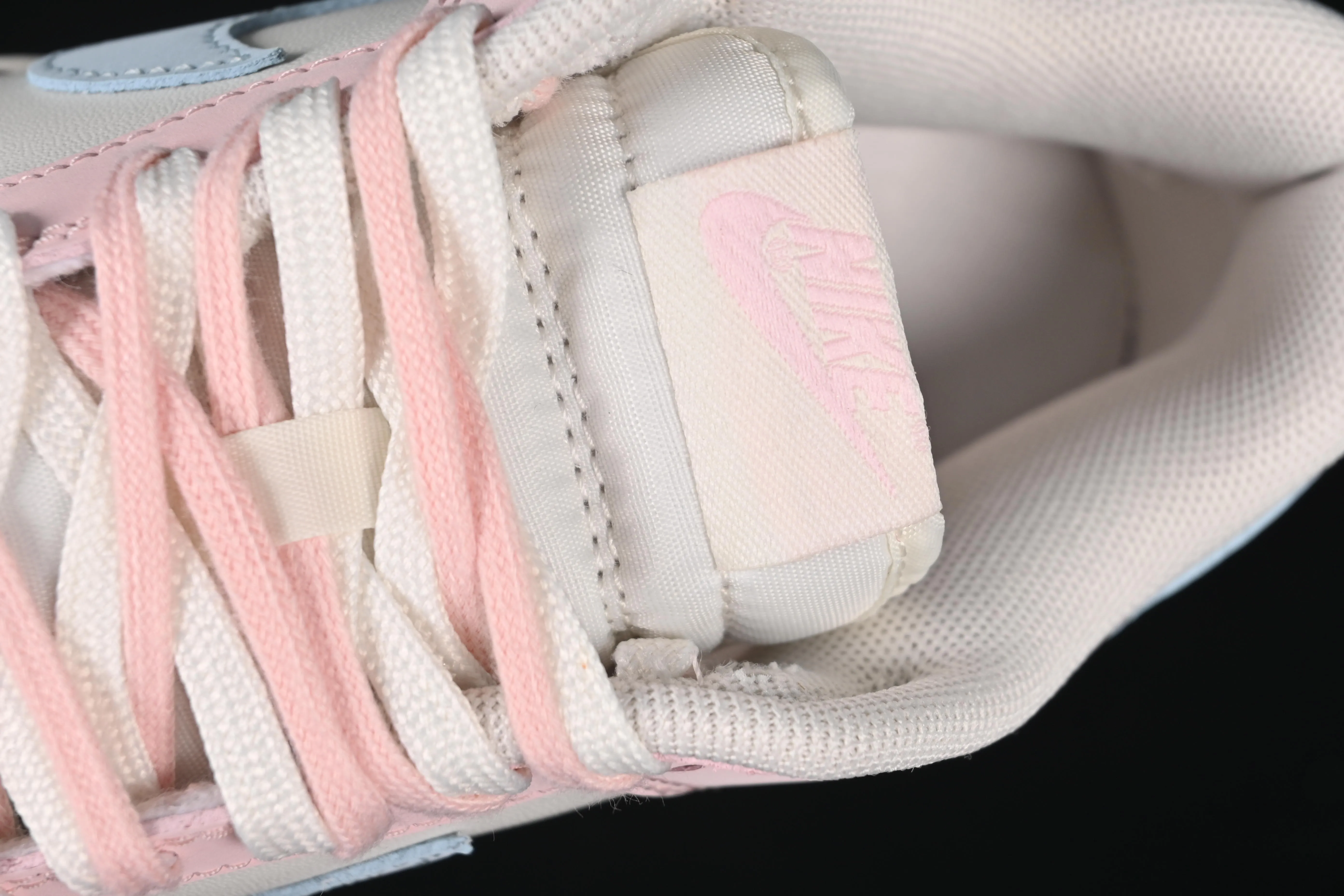 All Categories Nk SB Dunk Series Nk SB Dunk Low Low-top sneakers Nike SB Dunk Low "Just Do It" Anniversary high-end custom low-top casual sneakers PB0508-035